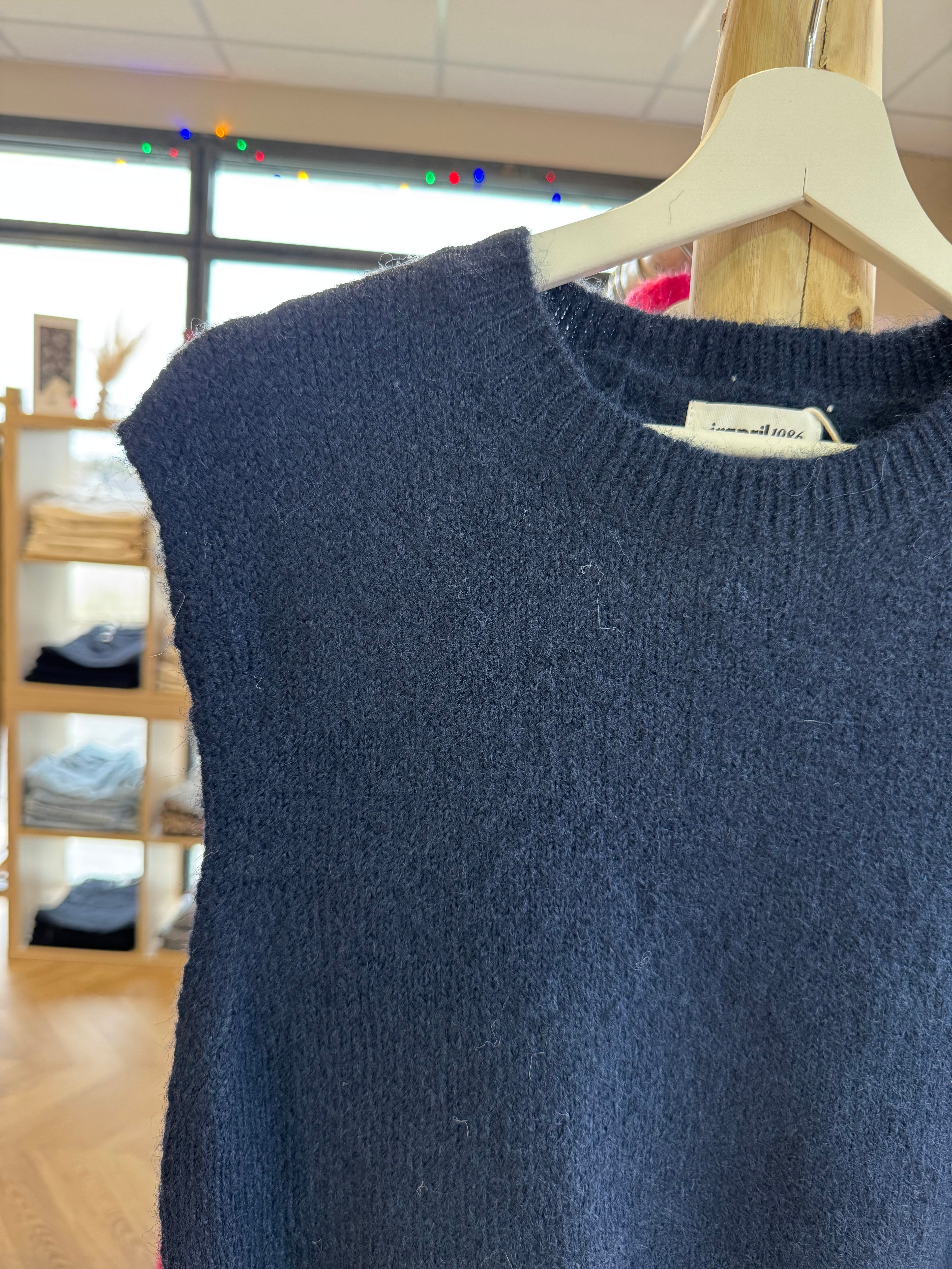 Pull sans manches bleu marine