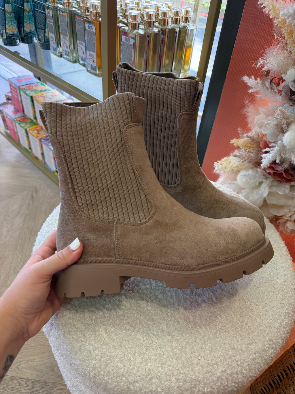 Bottines chelsea taupe