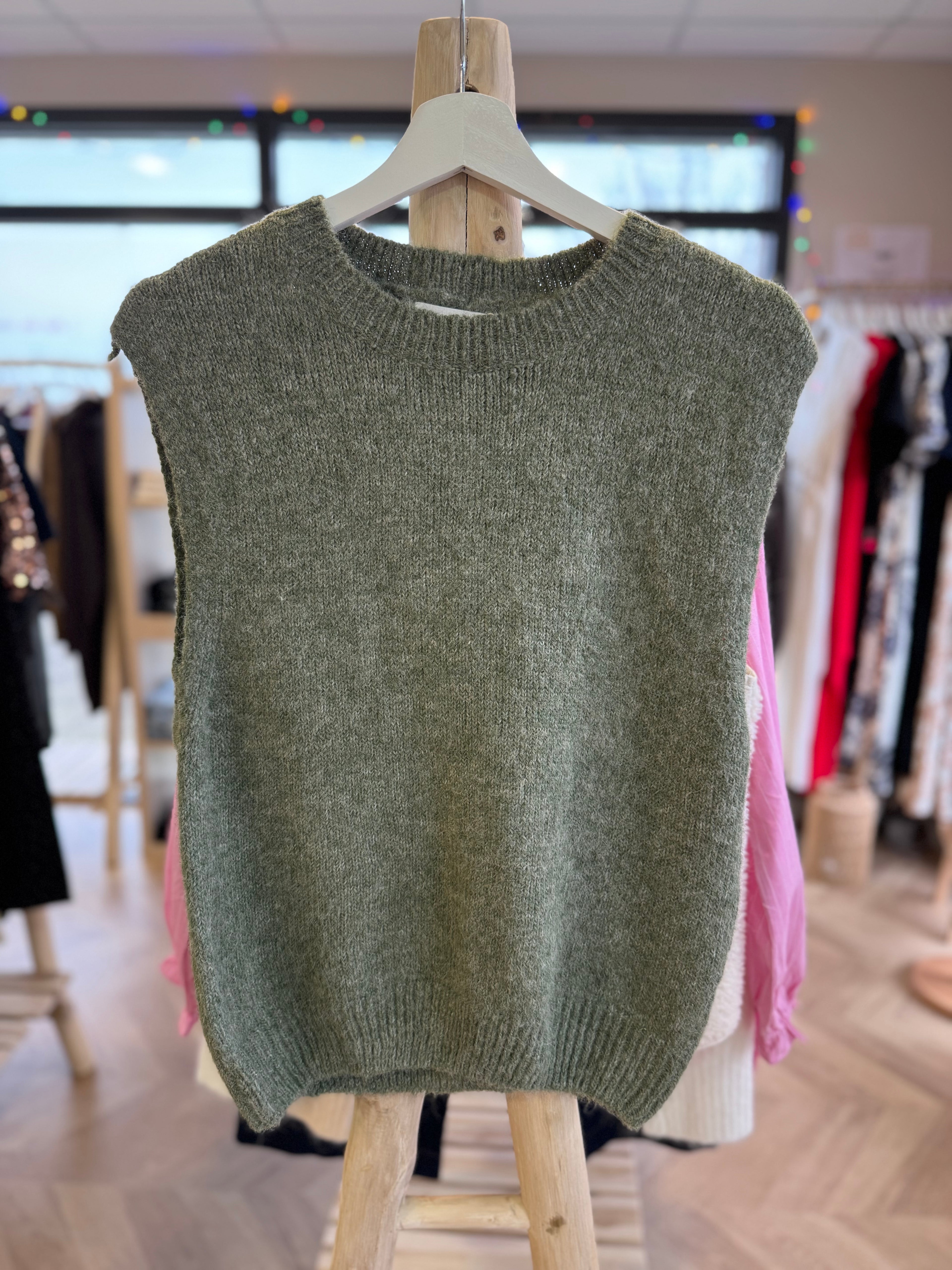 Pull sans manches olive