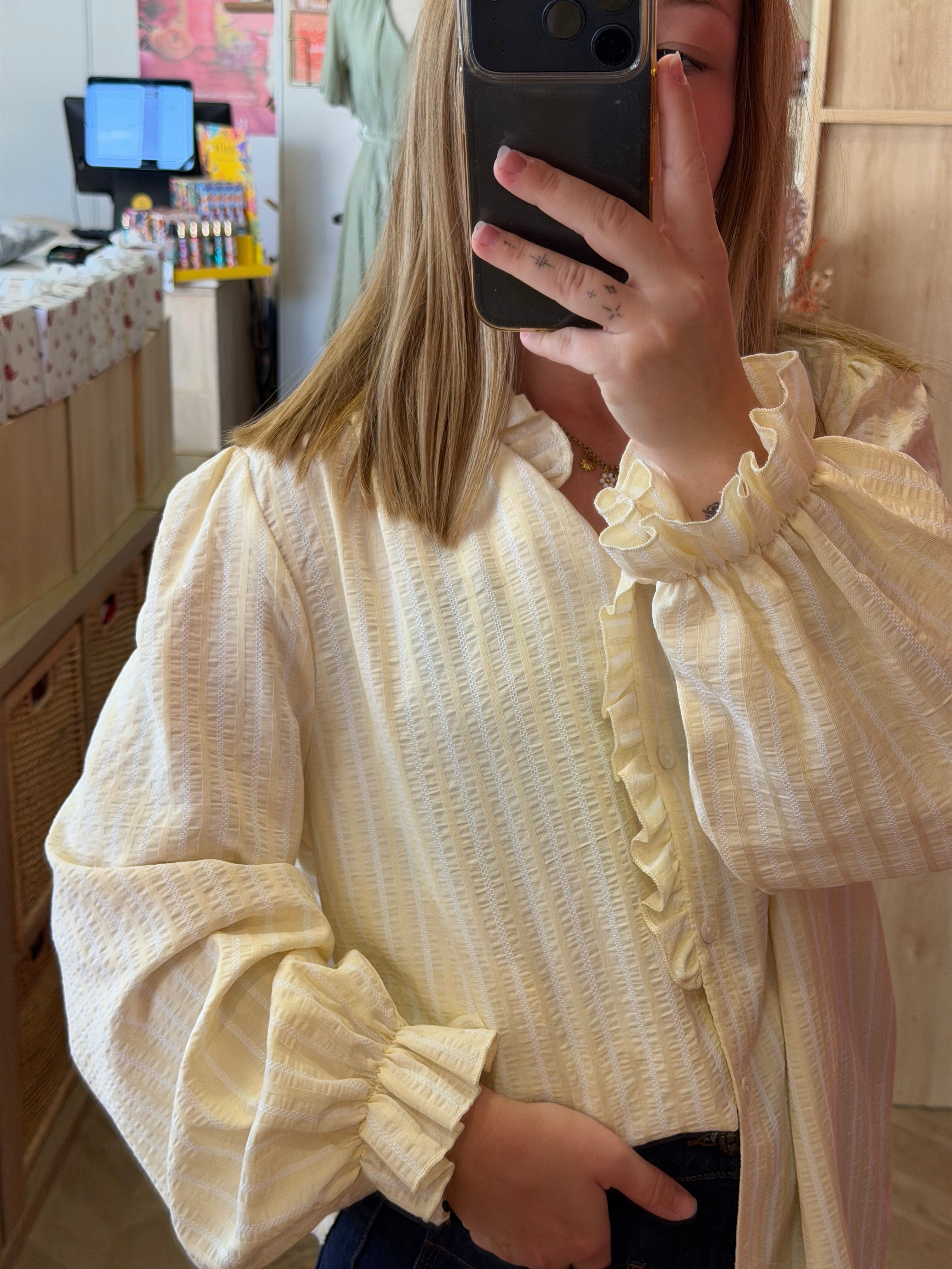Chemise jaune et écru
