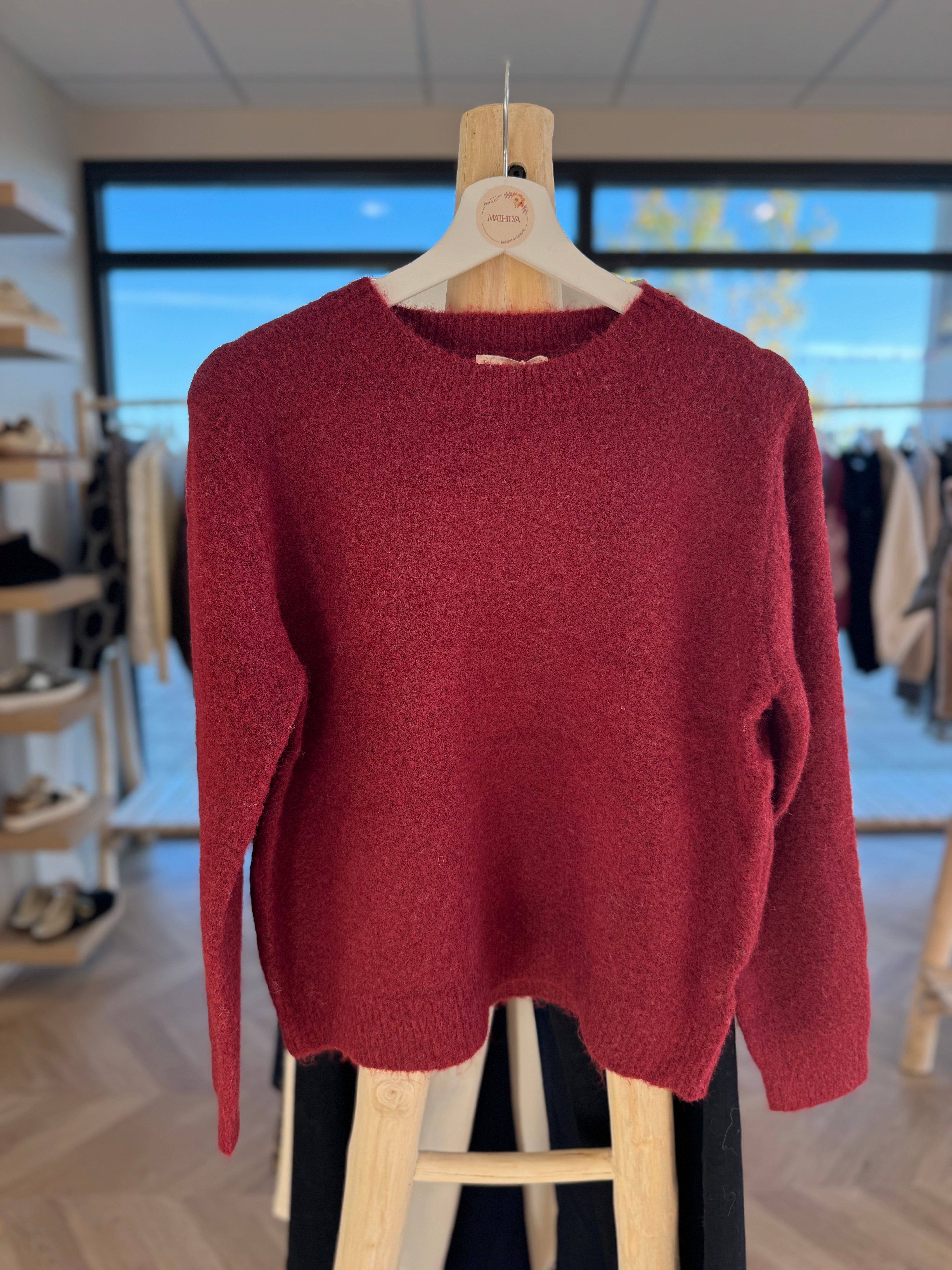 Pull en maille bordeaux
