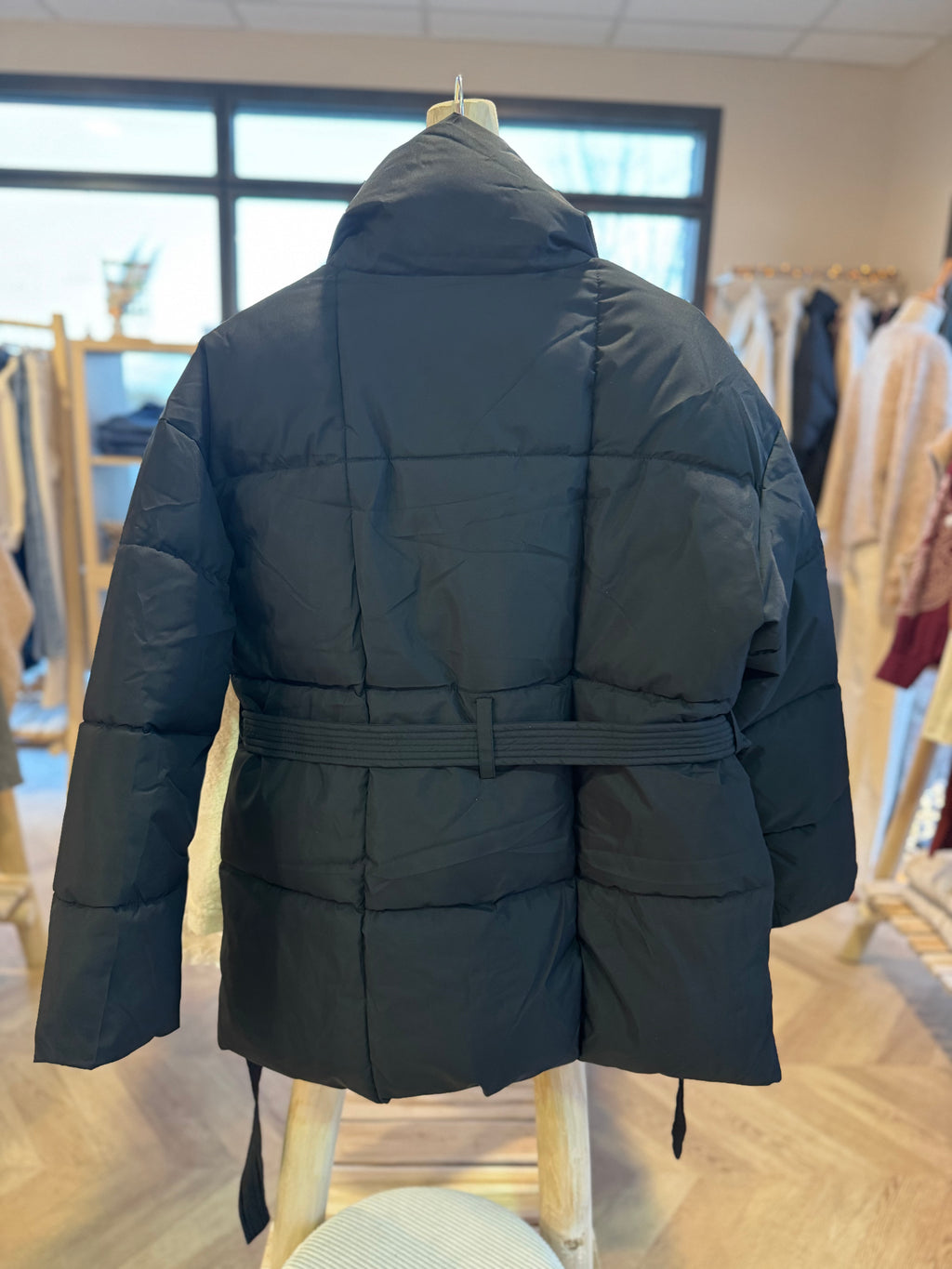 Doudoune avec ceinture