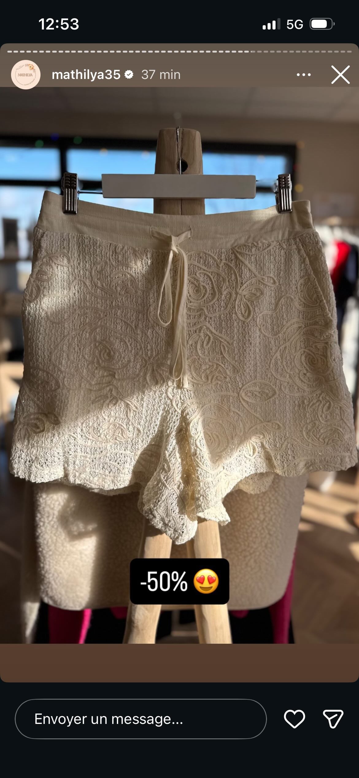 Short beige