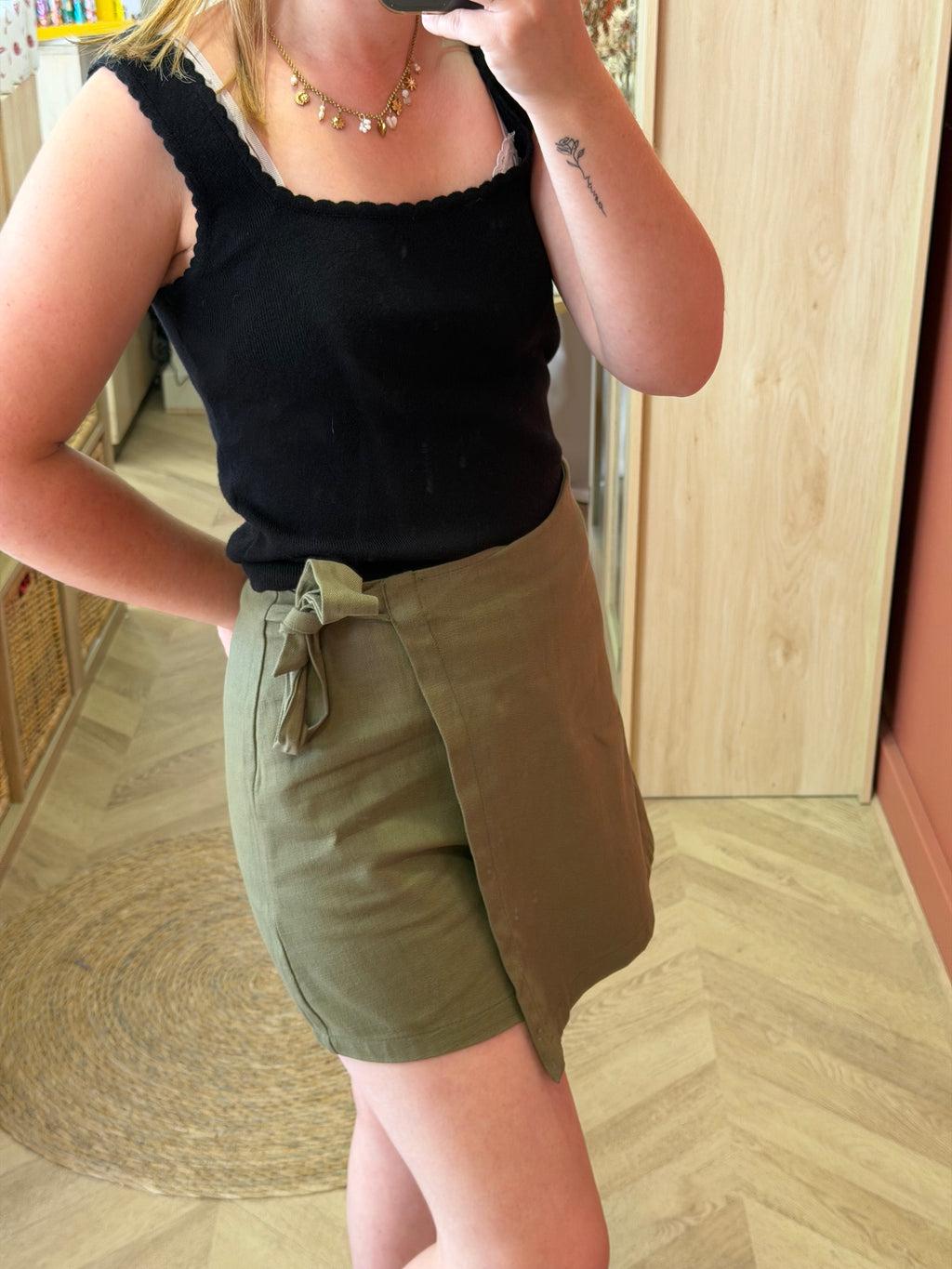 Jupe short kaki