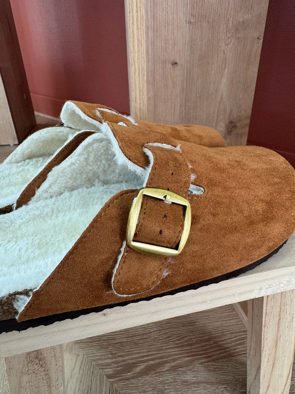 Mules fourrées camel