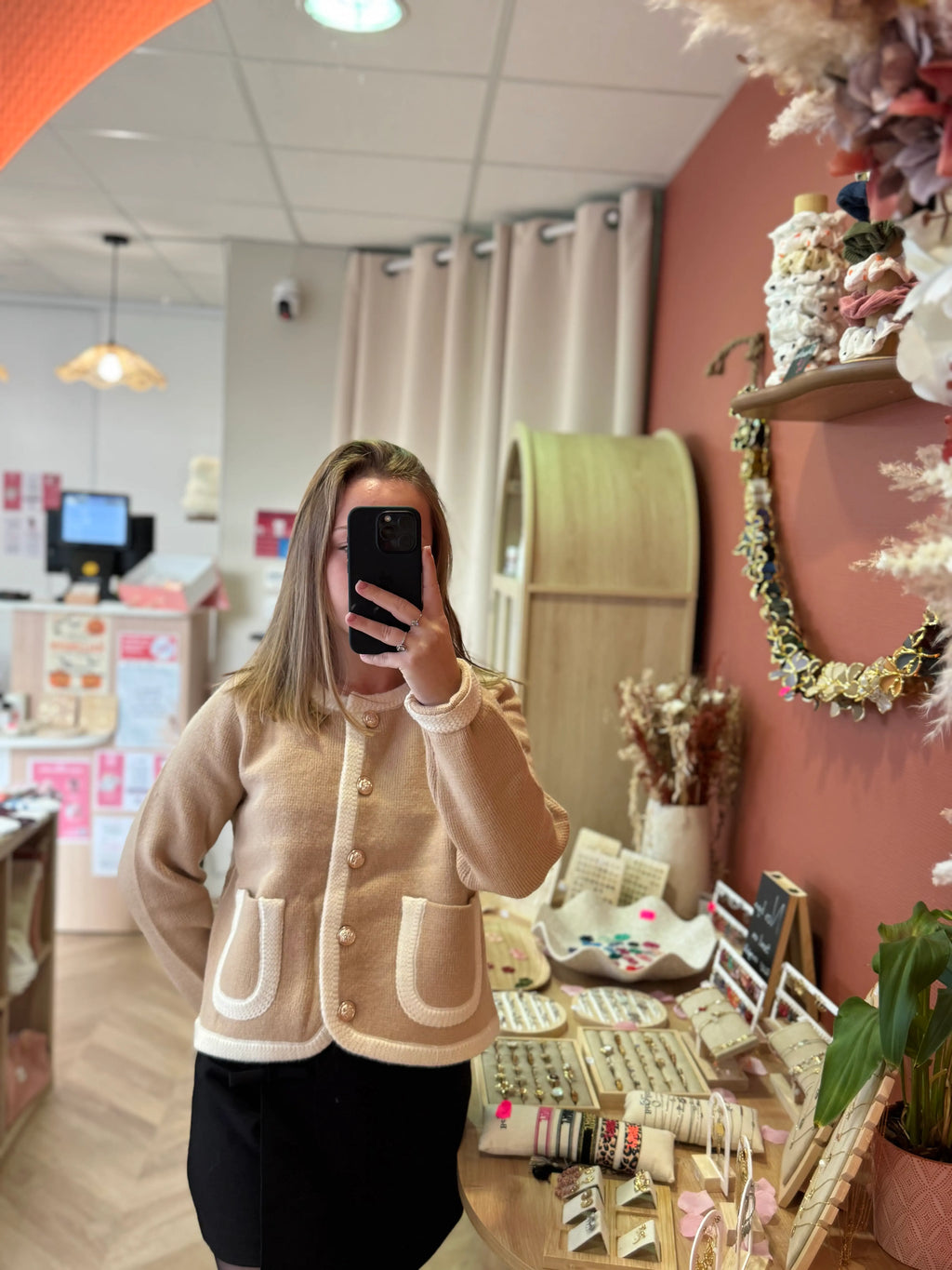 Gilet à boutons dorés