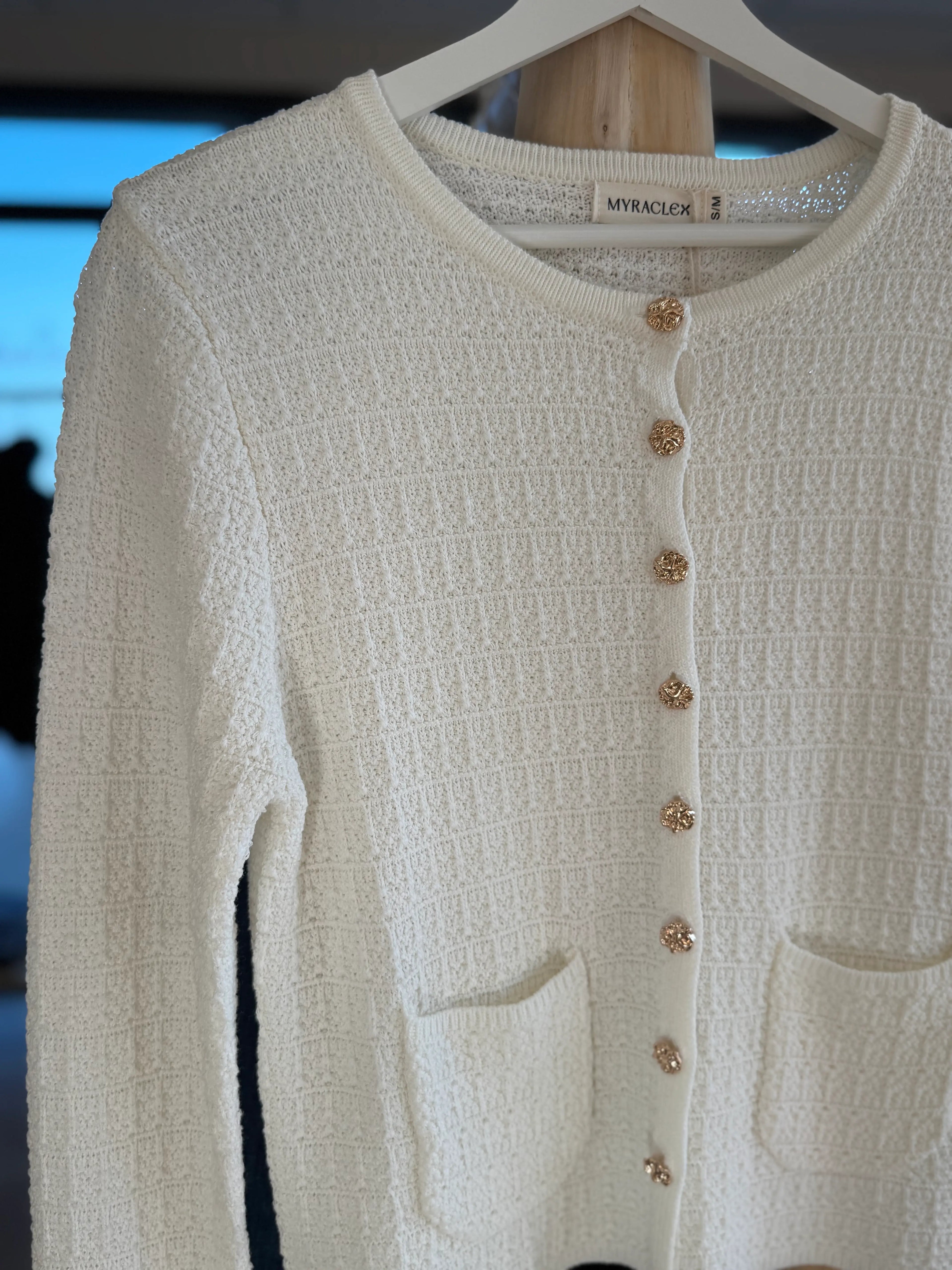 Gilet écru en maille texturée