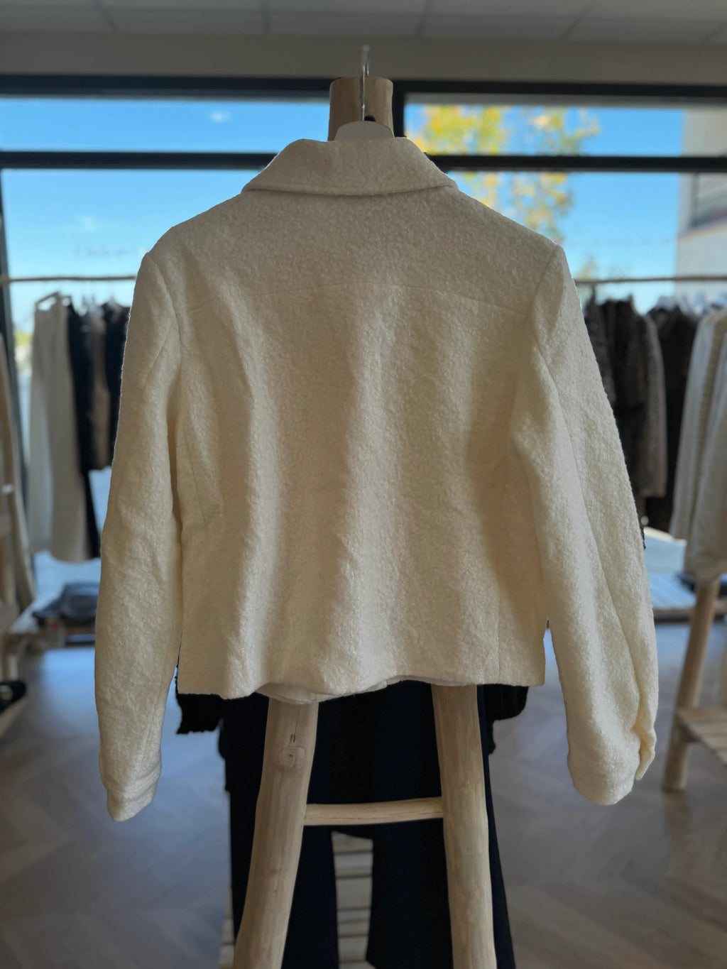 Veste effet bouclette écrue