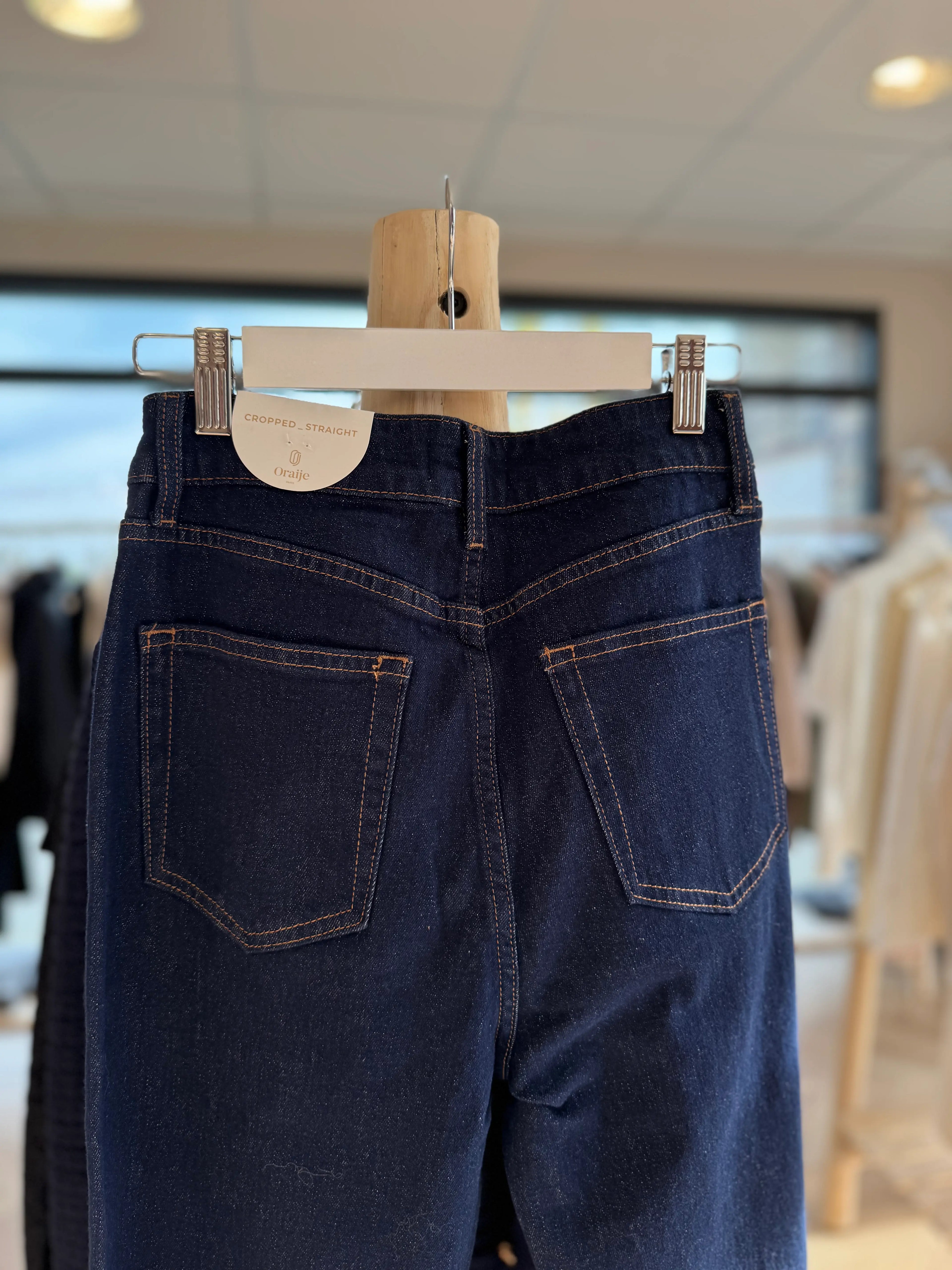 Jean Brut Oraije Maryline