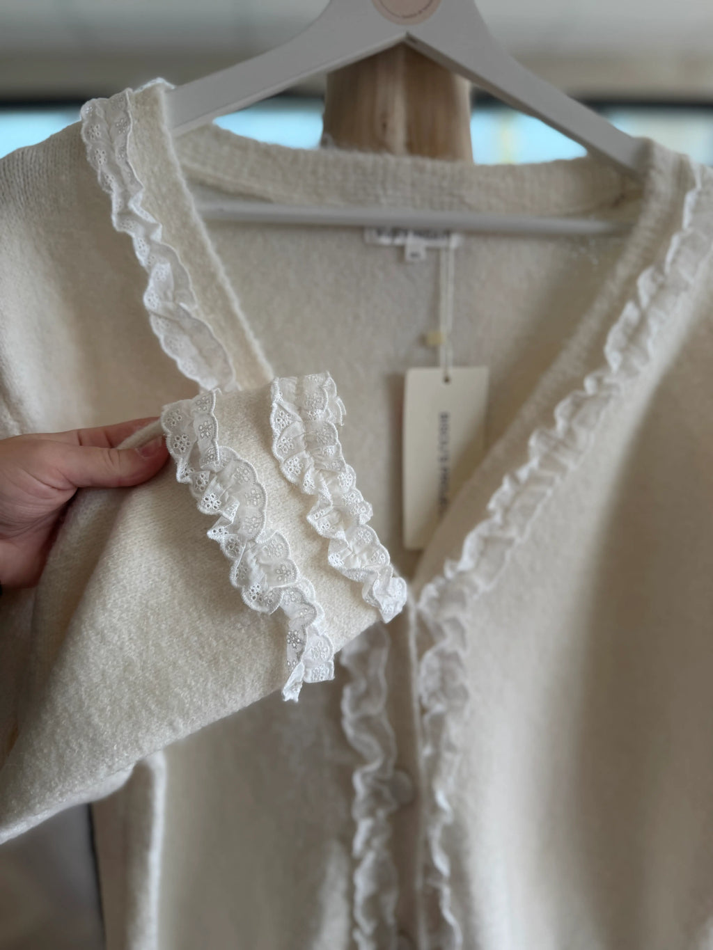 Gilet dentelle col V