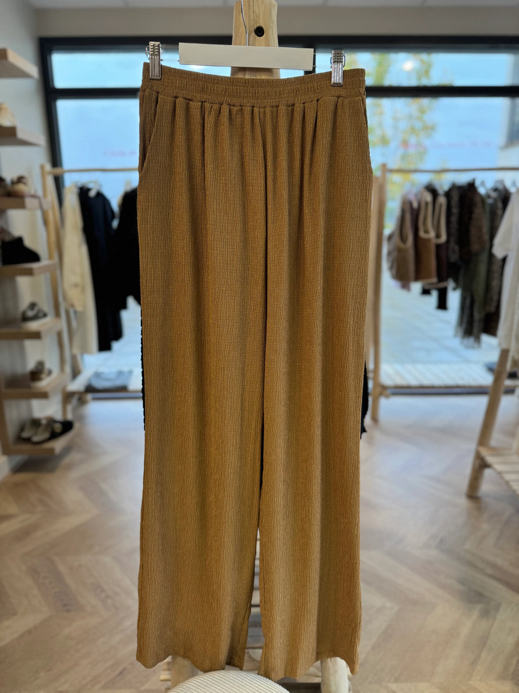 Pantalon fluide moutarde