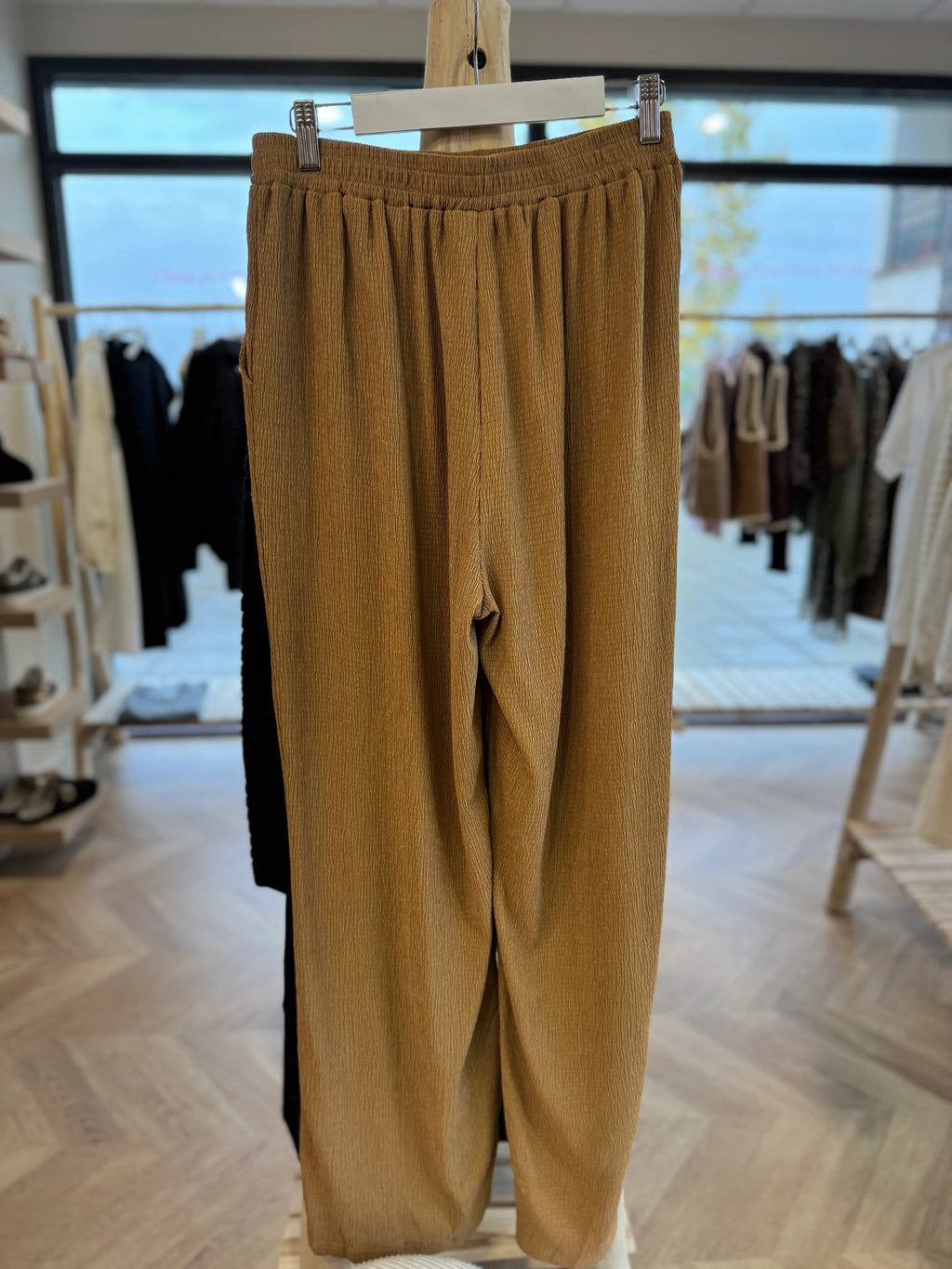 Pantalon fluide moutarde