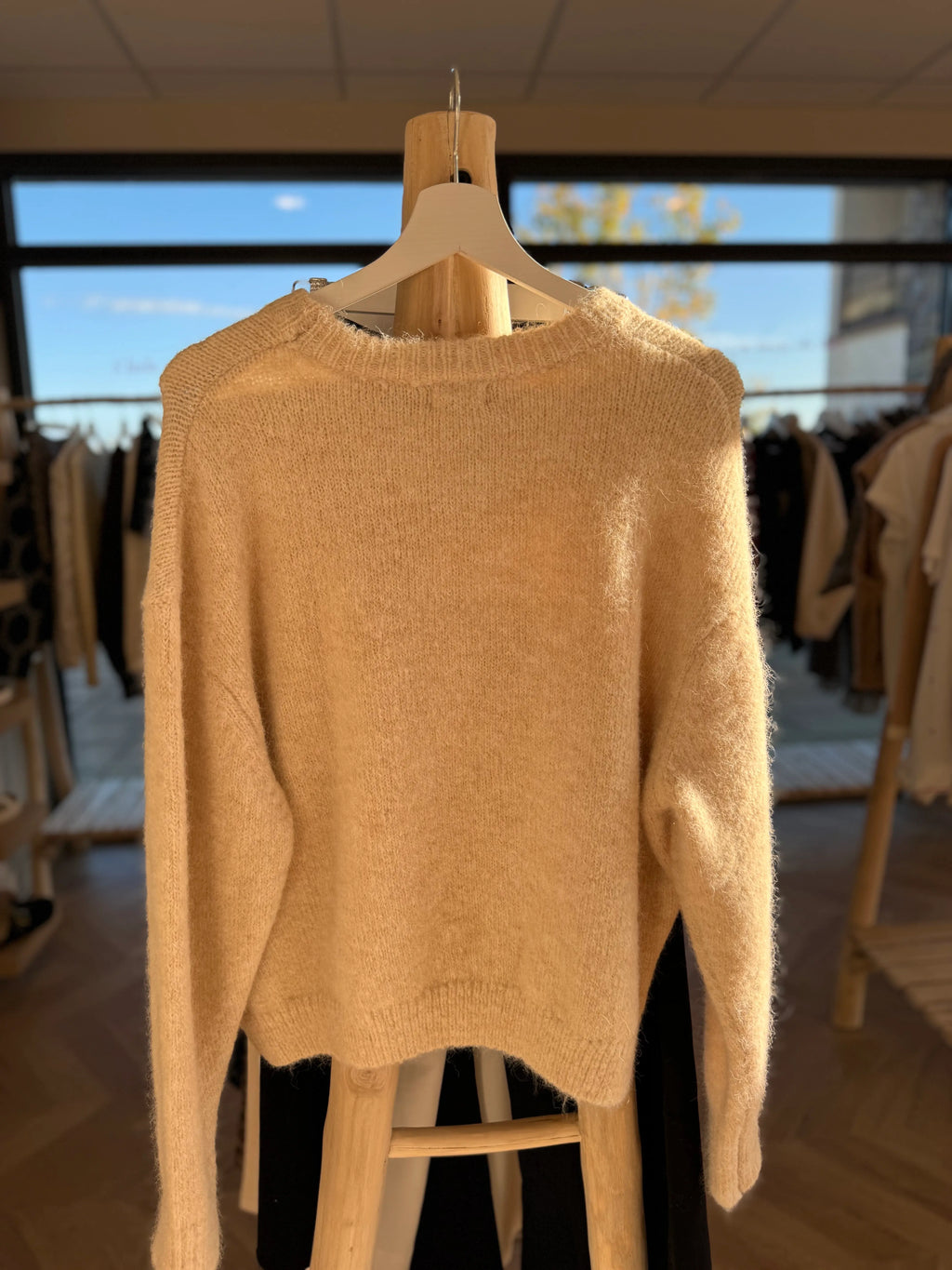 Pull en maille beige