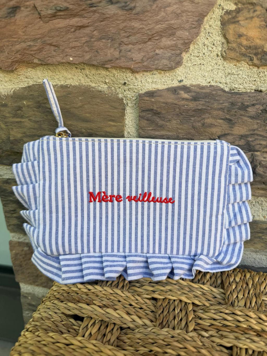 Pochette «  mère - veilleuse » rayée bleu