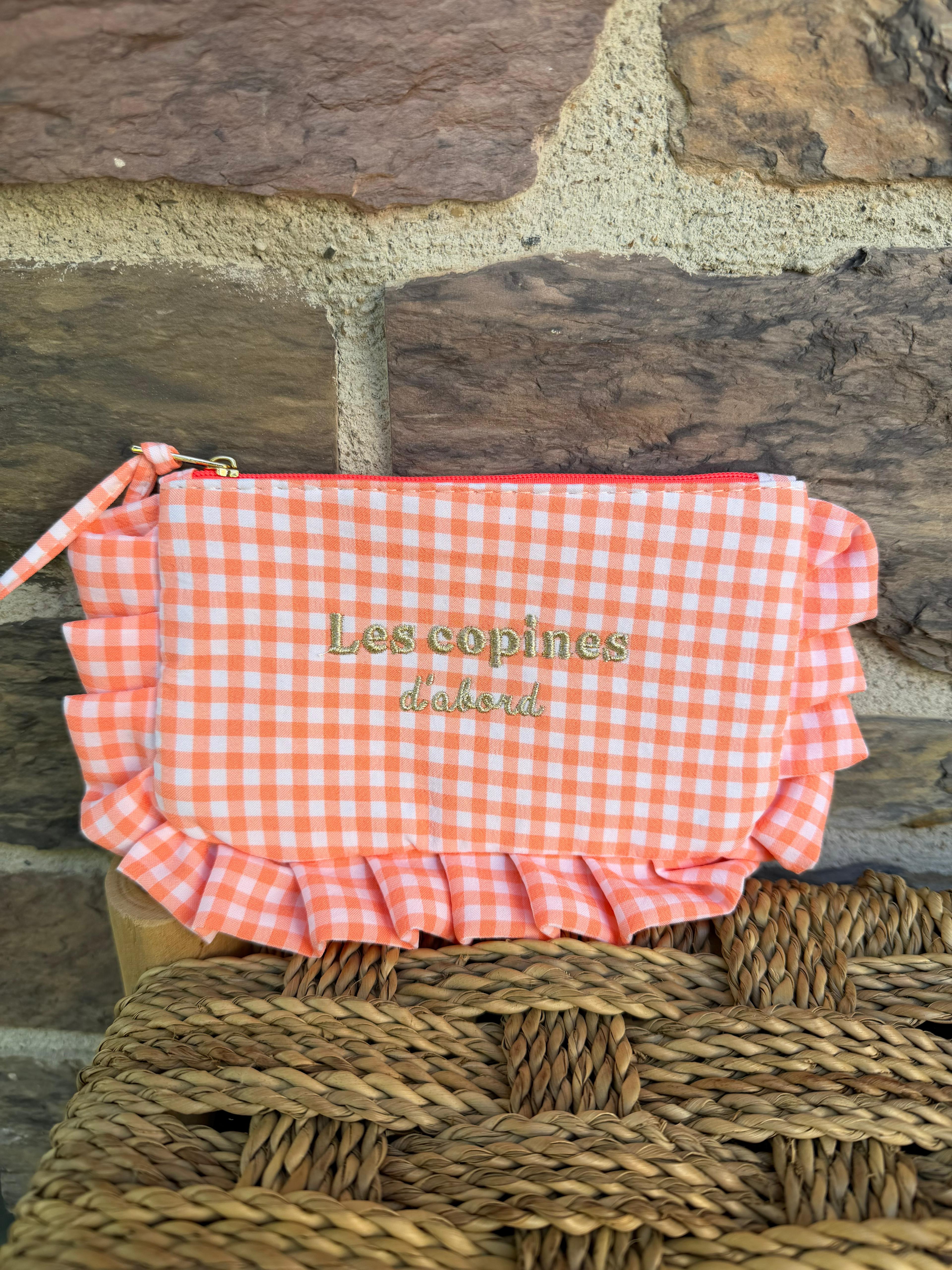 Pochette « les copines d’abord », effet Vichy orange