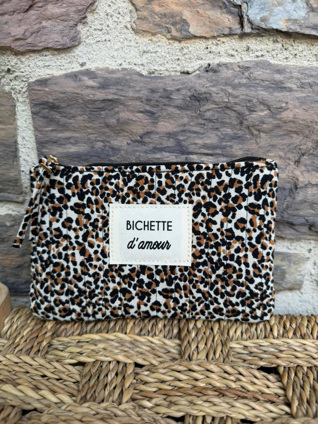 Pochette imprime léopard avec inscription « bichette d’amour »