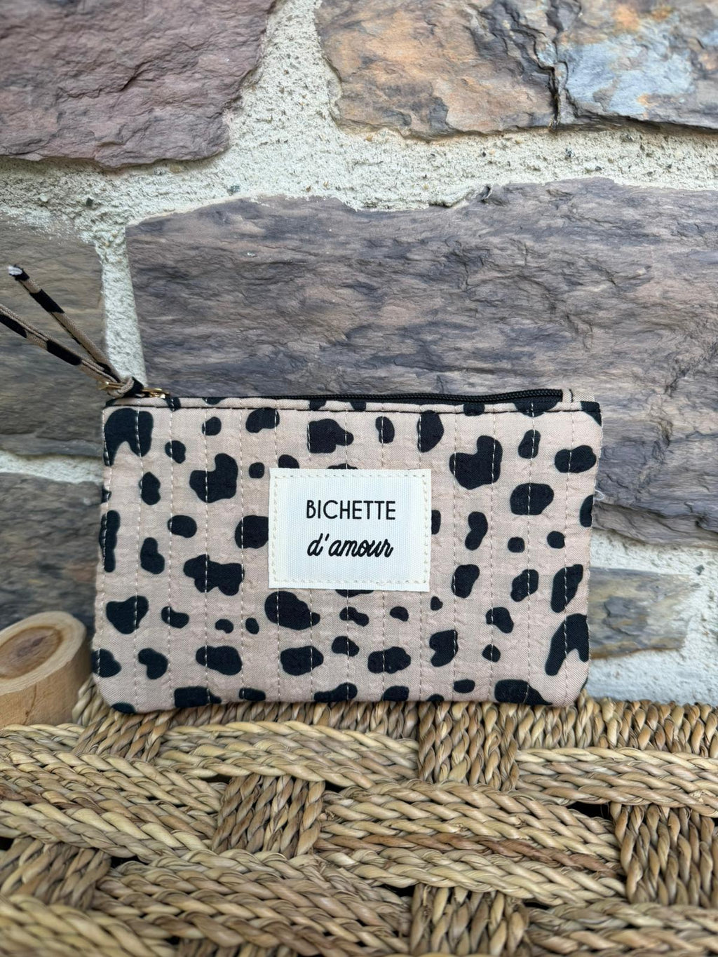Pochette avec inscription « bichette d’amour »