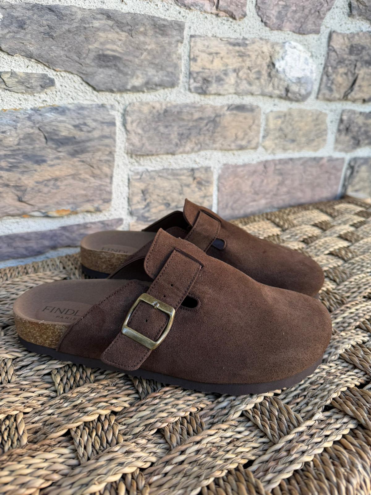 Mules en suédine marron