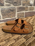 Sandales en suède