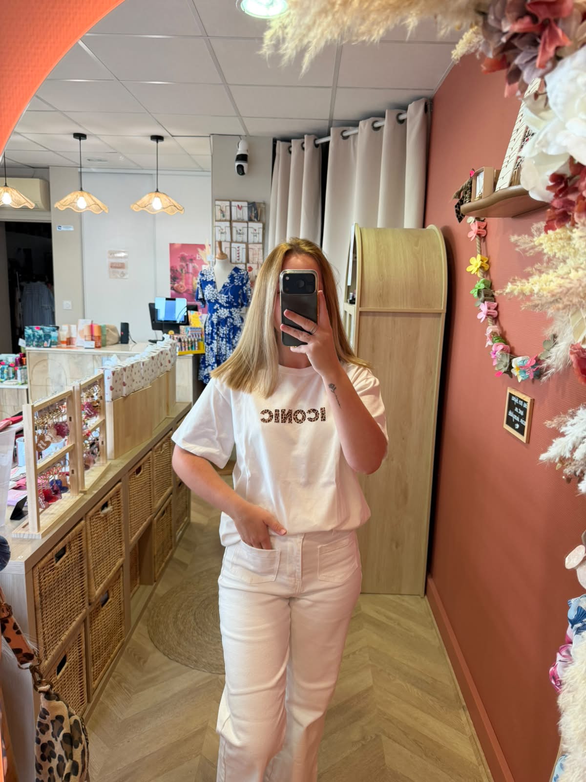 T-shirt Iconic – blanc - léopard