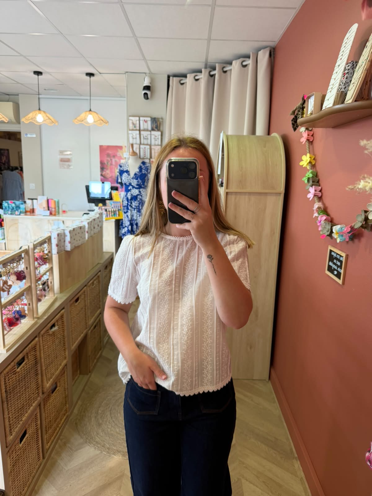 Blouse blanche manches courtes