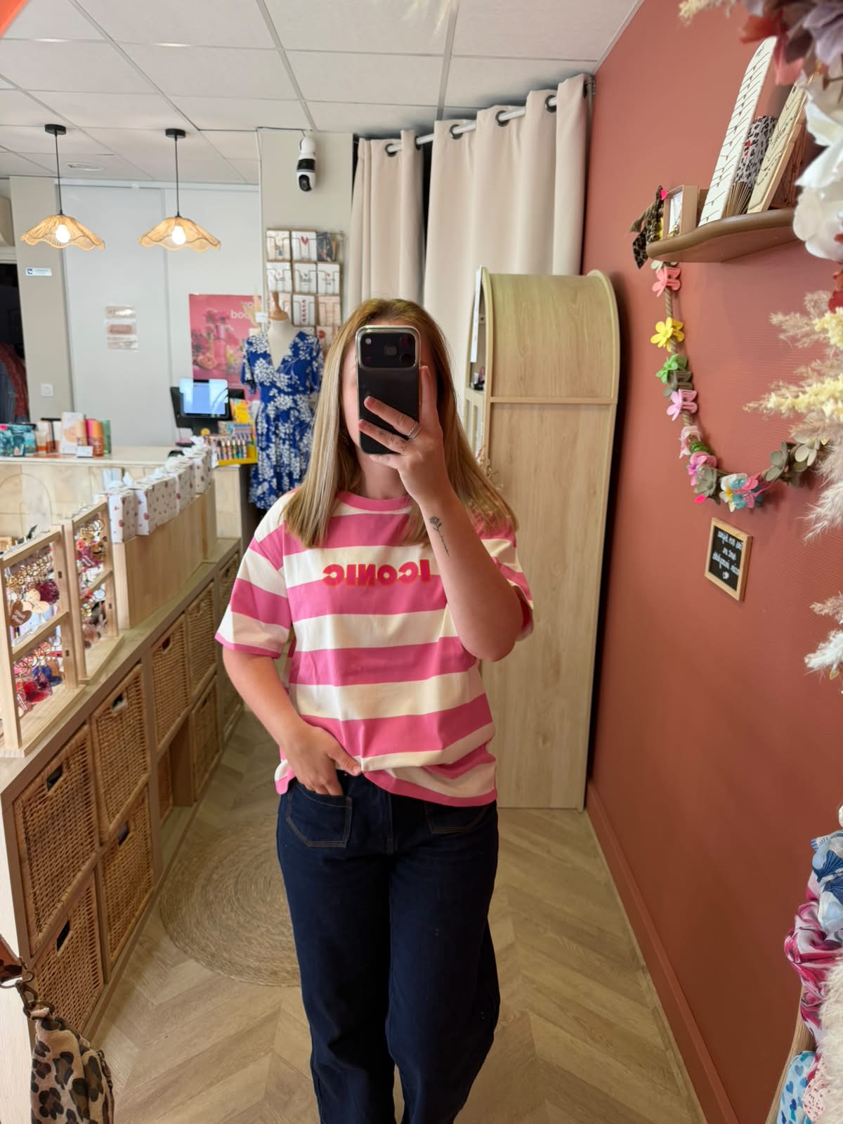 T-shirt Iconic – à rayures - blanc et rose