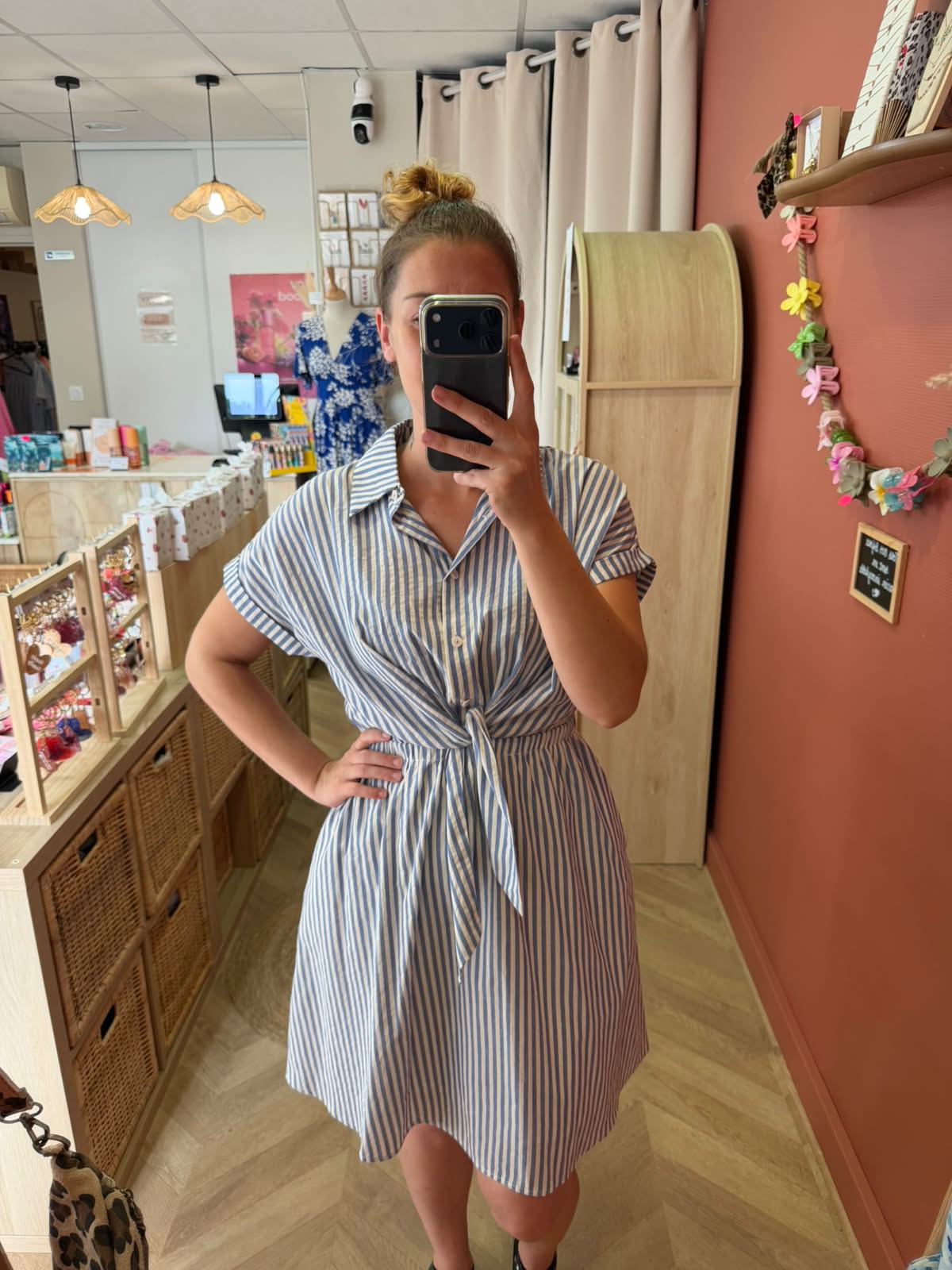 Robe courte à rayures