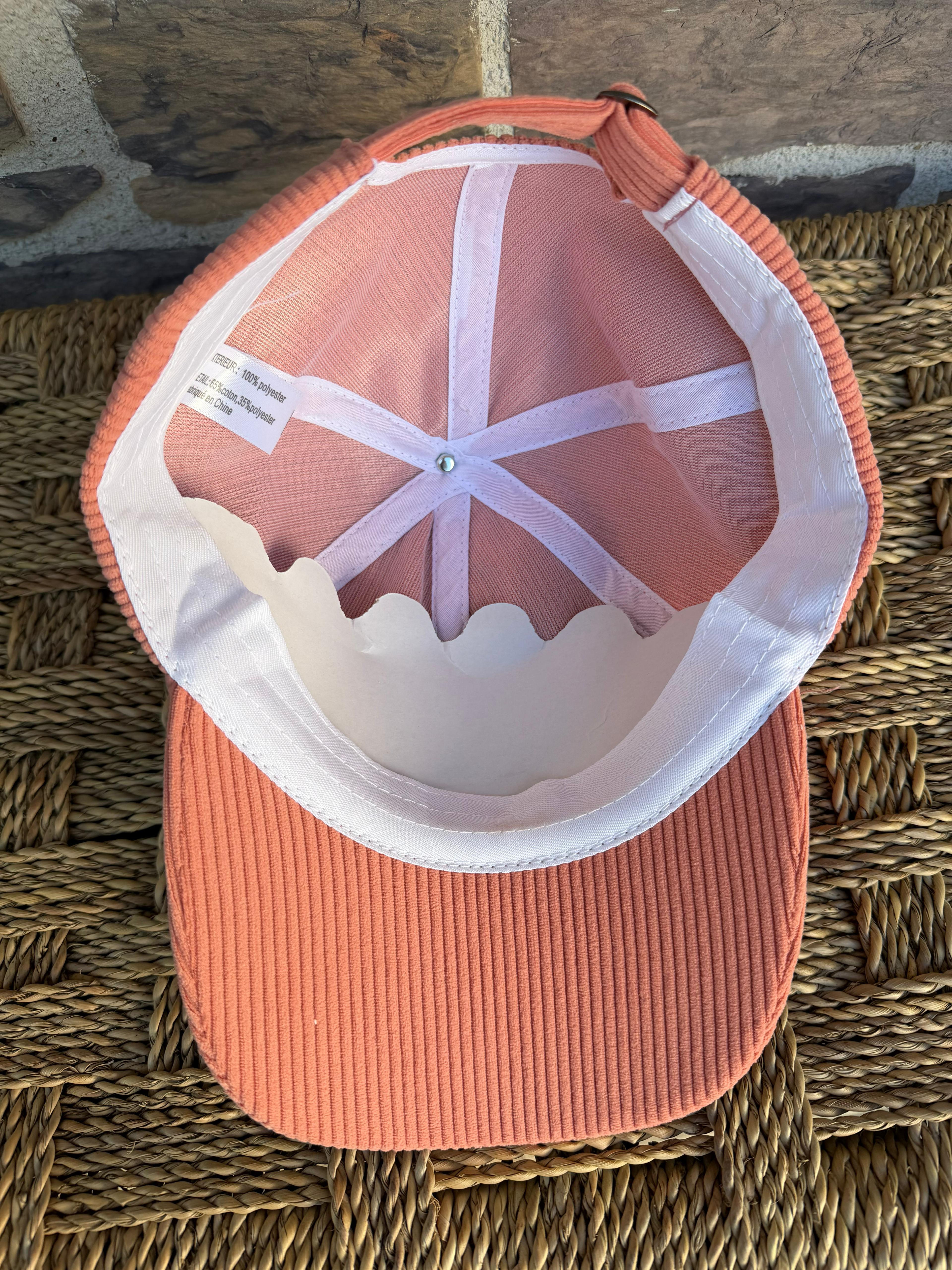 Casquette rose corail