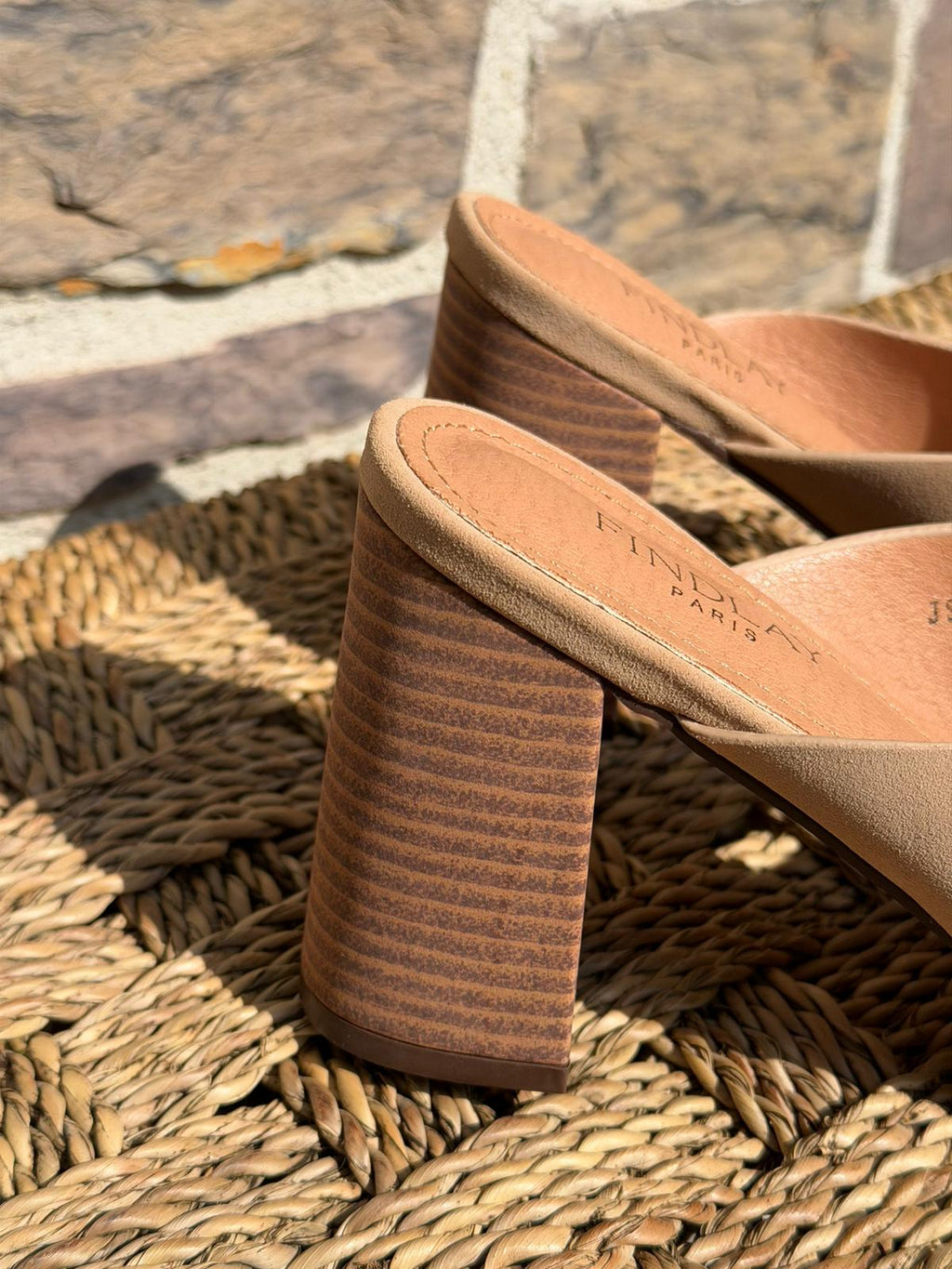Mules à talon effet suédé