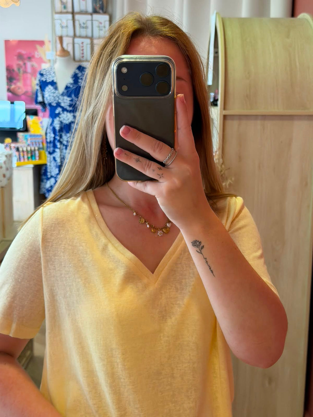Tee-shirt Jaune Légèrement Pailleté