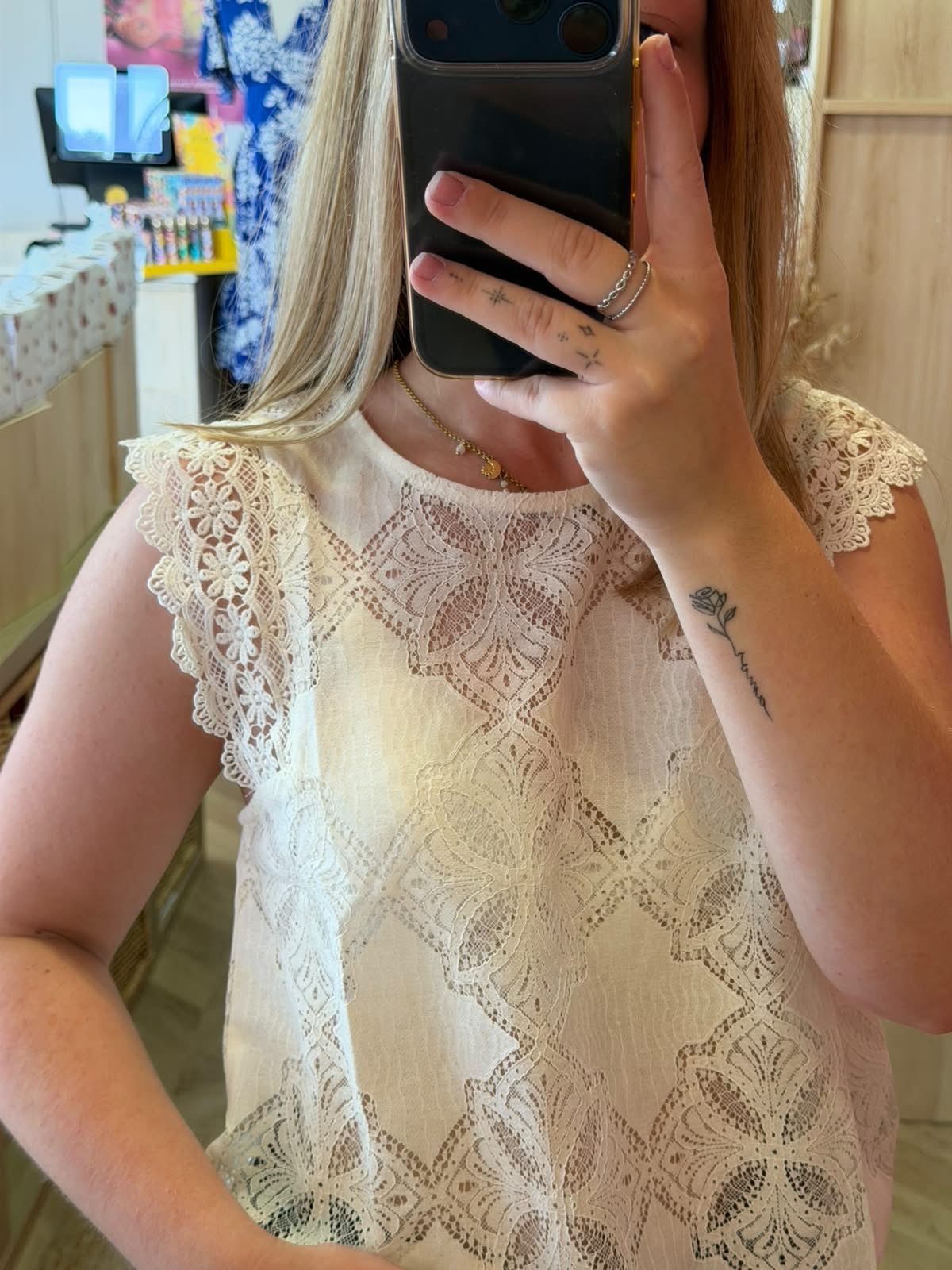 Top dentelle écru