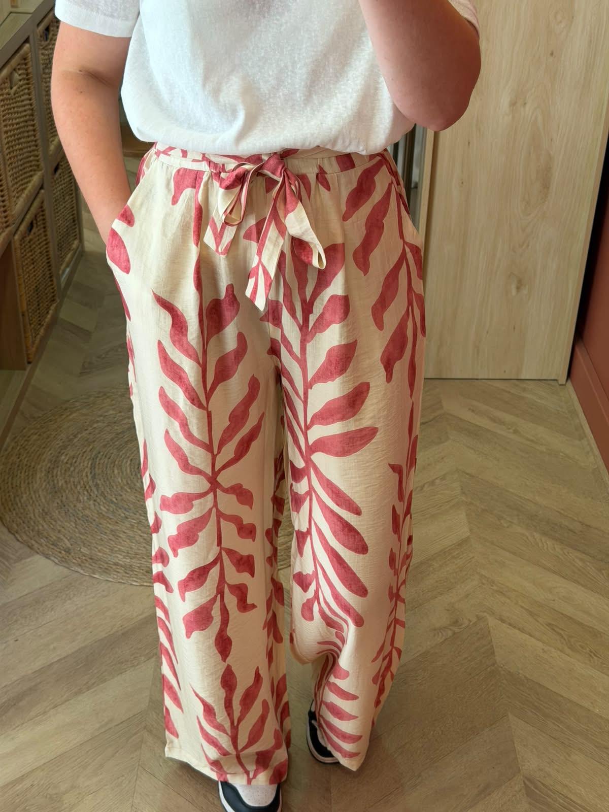 Pantalon fluide imprimé écru & rose