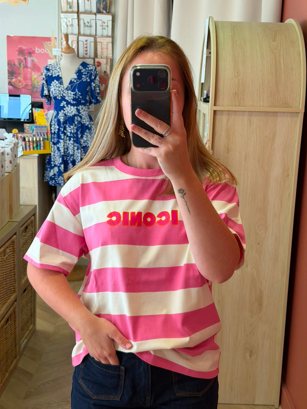 T-shirt Iconic – à rayures - blanc et rose