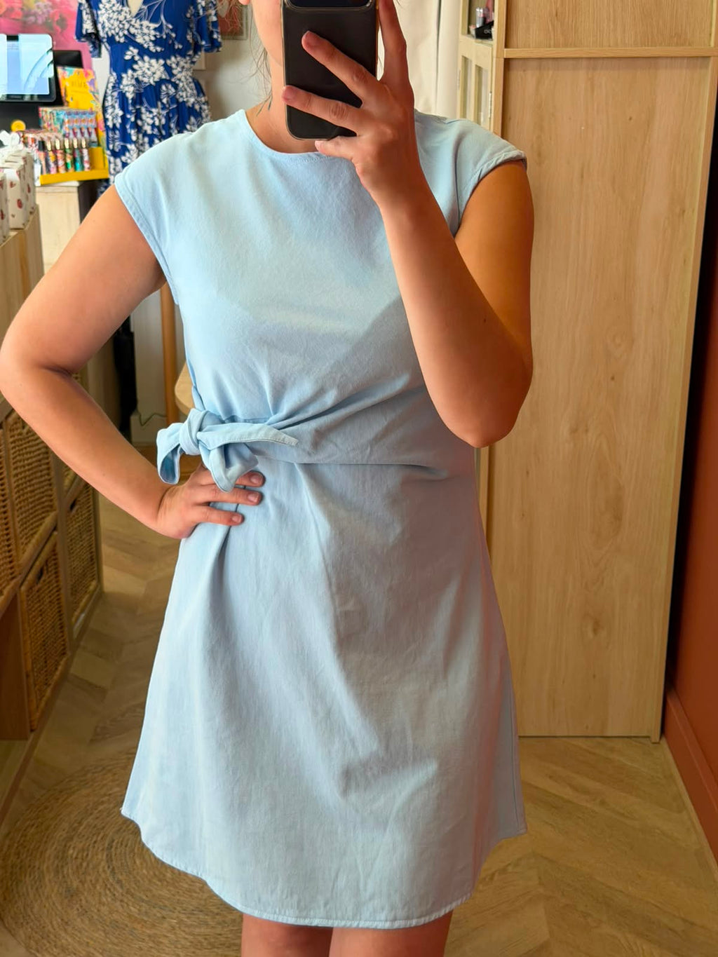 Robe courte bleu ciel