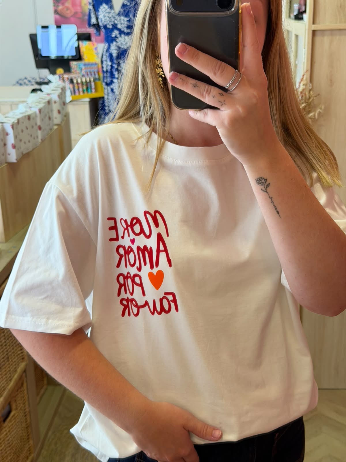 T-shirt «  Mor Amor Por Favor »